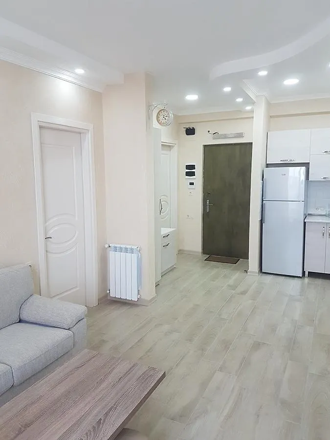 Natias Home Batumi 0*,
